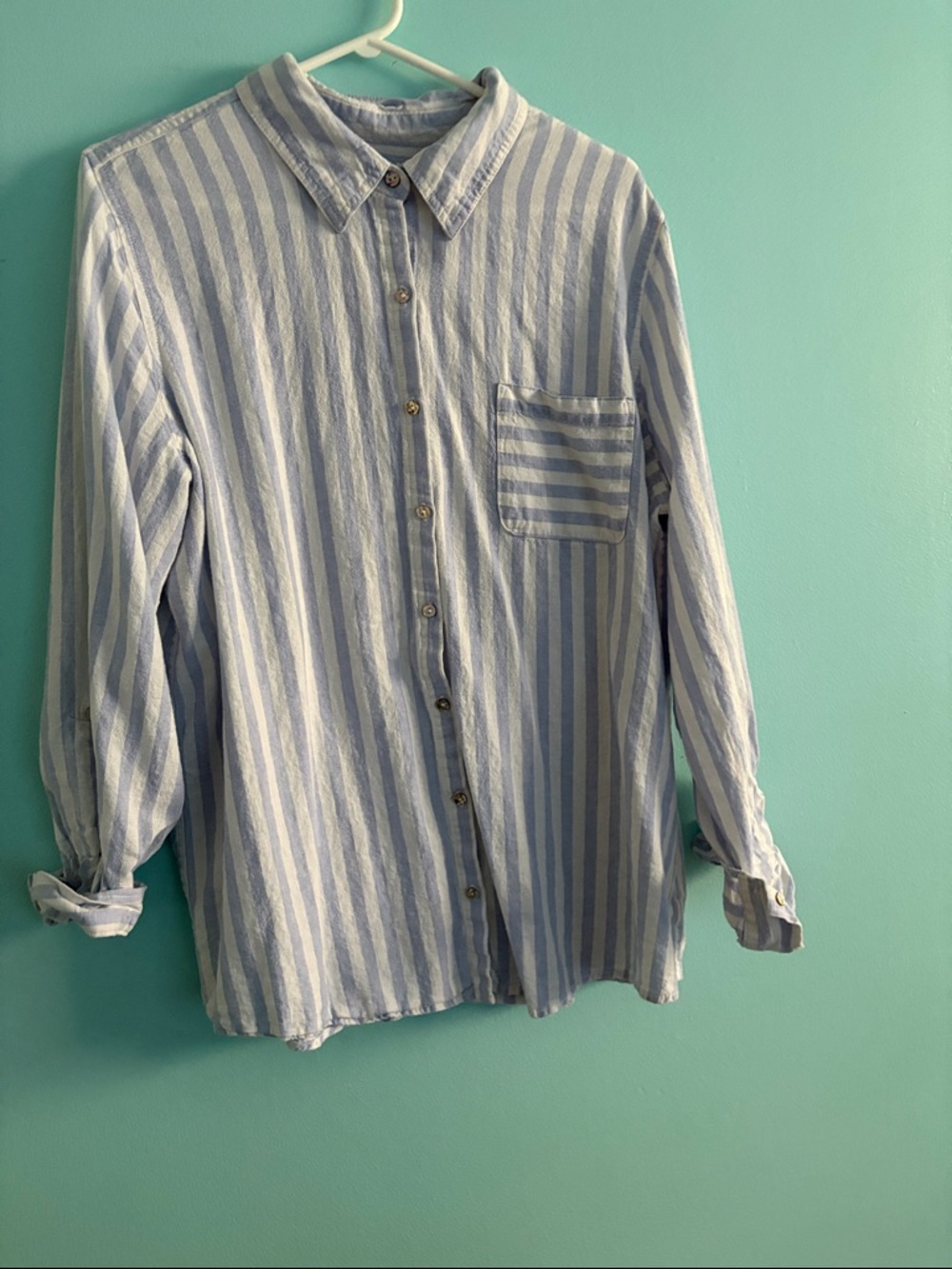 Linnen Blue and White Striped Button-Up Shirt